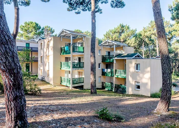 Pierre & Vacances Residence Les Grands Pins